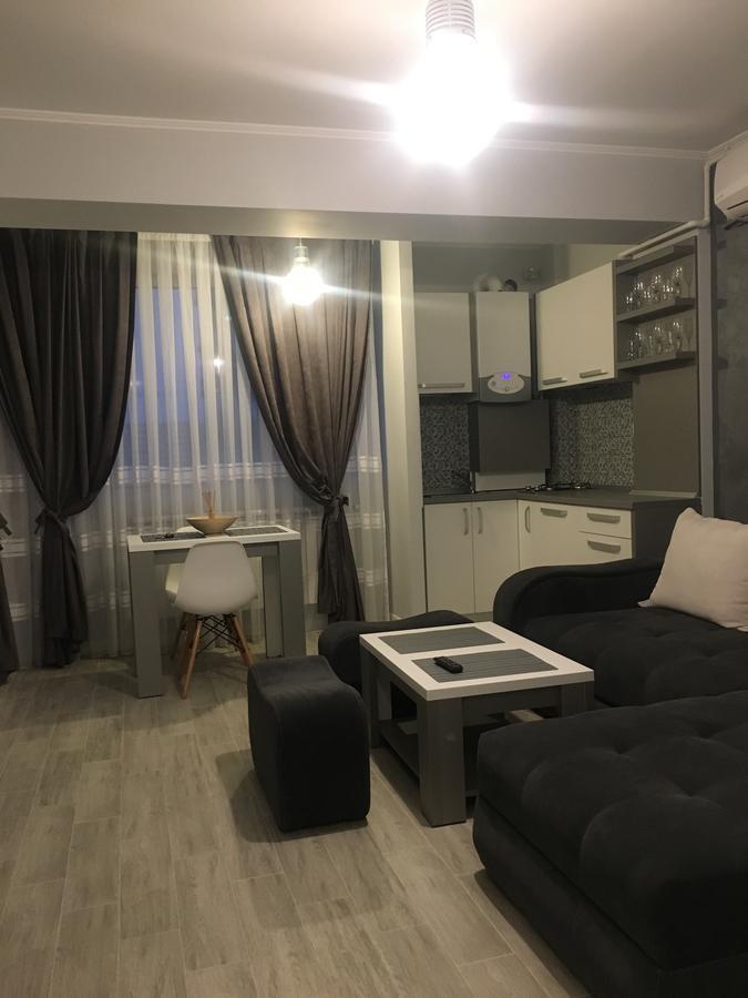 Arthemis Apartment Mamaia Exteriér fotografie