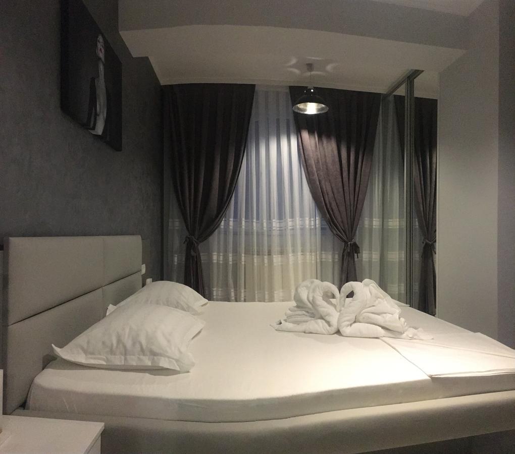 Arthemis Apartment Mamaia Exteriér fotografie